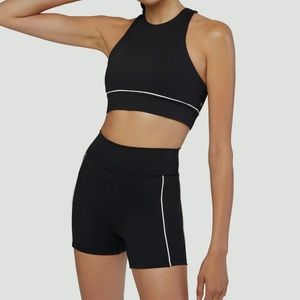 IVL Collective (BNWT! Bundle) Size 4 hot short and curve bra